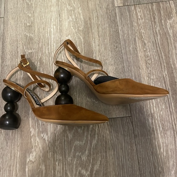Jacquemus Suede Heels - Picture 8 of 10